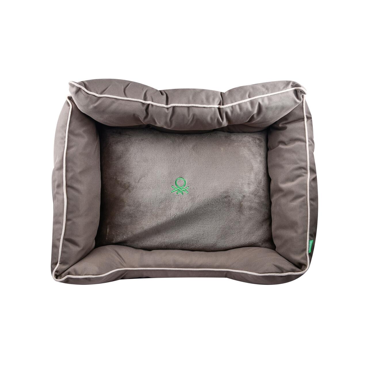 Cama para Mascota en Poliéster Benetton BE - Diseño Ergonómico y Lavable, Disponible en Varias Dimensiones